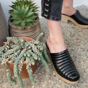 Beklina Ribbed Black Leather Wood Clogs